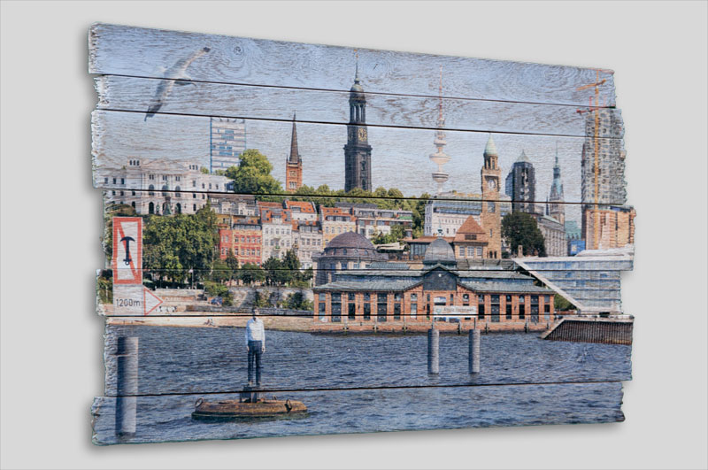 Hamburg auf rustikaler Wildeiche